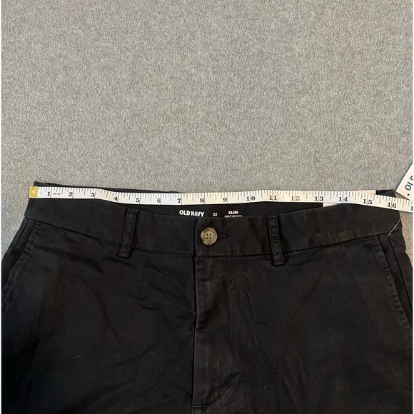 Old Navy Men’s Black Shorts - Picture 7 of 11